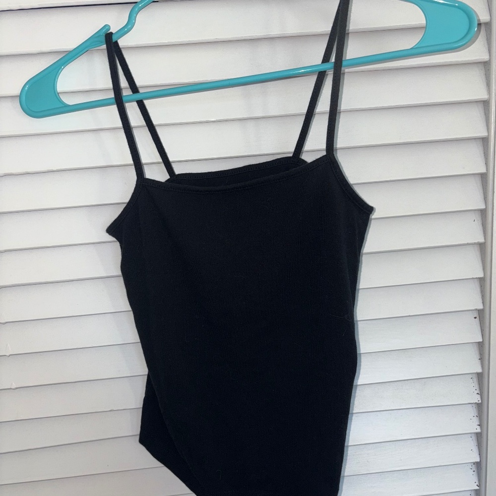 Black crop top